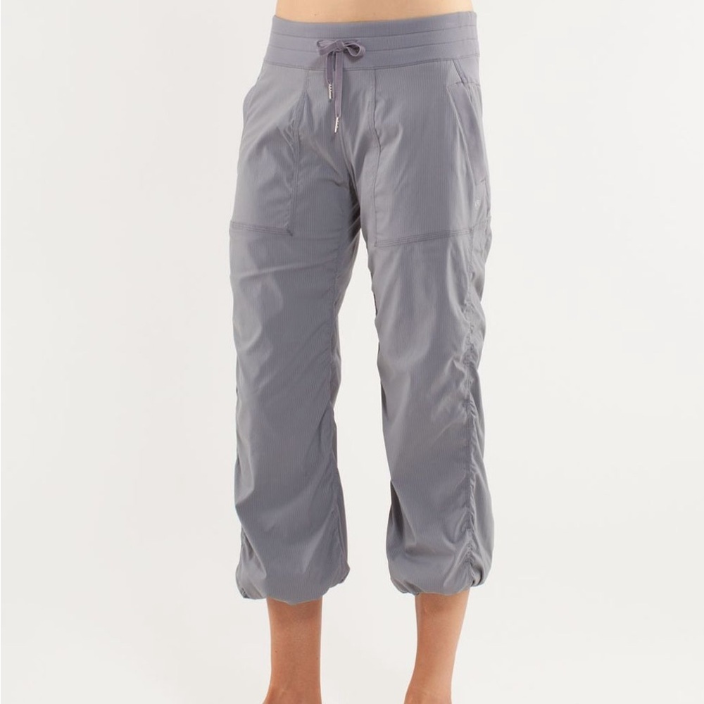 Lululemon Dance Studio Mid-Rise Cropped Pants | Gray Size 4 | 20” Capris